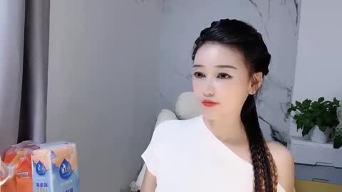 Snapshot of happysweety1688 chatting on October 2025 02:24:02 PM happysweety1688 online show from October 2025 02:24:02 PM