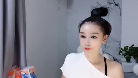 Snapshot of happysweety1688 chatting on October 2025 08:23:02 AM happysweety1688 online show from October 2025 08:23:02 AM