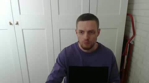 Snapshot of happyvelvetpaw chatting on January 2026 11:04:01 AM happyvelvetpaw online show from January 2026 11:04:01 AM