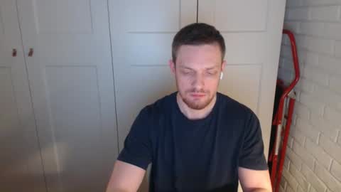 Snapshot of happyvelvetpaw chatting on February 2026 10:35:02 PM happyvelvetpaw online show from February 2026 10:35:02 PM