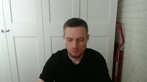 Snapshot of happyvelvetpaw chatting on February 2026 08:02:02 AM happyvelvetpaw online show from February 2026 08:02:02 AM