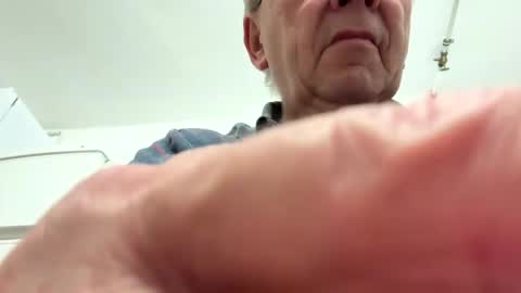 harald1234 online show from October 2025 09:10:02 PM