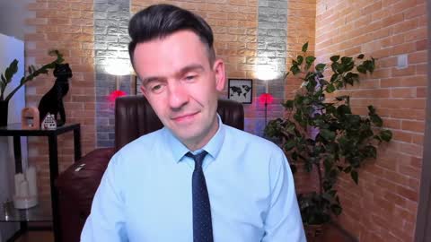 Steve online show from February 2025 01:44:01 PM