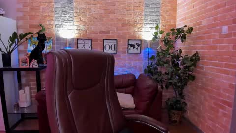 Steve online show from February 2025 04:10:01 PM