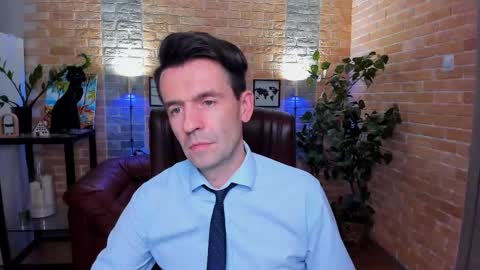 Steve online show from March 2025 04:33:02 PM