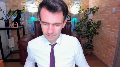 Steve online show from March 2025 04:40:02 PM