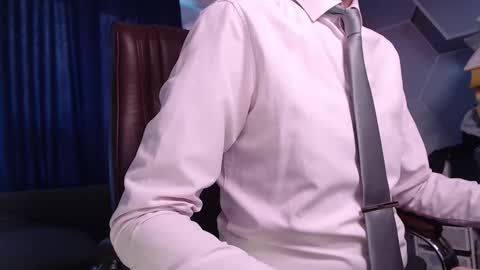 Steve online show from November 2025 10:36:02 AM