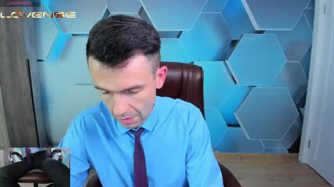 Steve online show from May 2026 12:11:01 PM