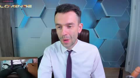 Steve online show from May 2026 03:35:01 AM