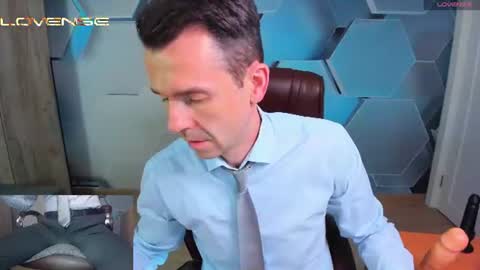 Steve online show from June 2026 05:52:01 AM