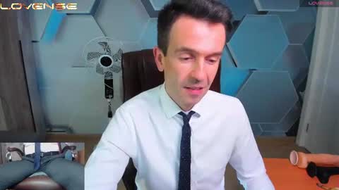 Steve online show from June 2026 03:32:02 PM