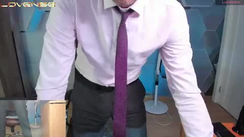 Steve online show from June 2026 03:29:02 AM