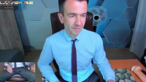 Steve online show from July 2026 04:09:01 AM