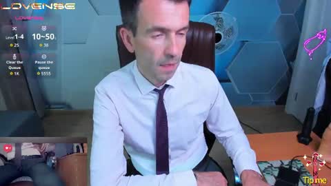 Steve online show from July 2026 01:02:01 PM