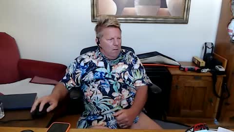 Snapshot of hardblondcouplehawaii chatting on March 2026 06:25:01 PM Steele and Cassie online show from March 2026 06:25:01 PM