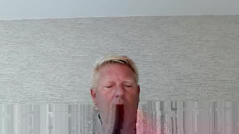 Snapshot of hardblondcouplehawaii chatting on May 2026 09:12:01 PM Steele and Cassie online show from May 2026 09:12:01 PM