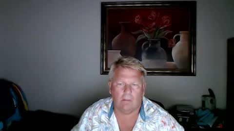 Snapshot of hardblondcouplehawaii chatting on May 2026 06:07:01 AM Steele and Cassie online show from May 2026 06:07:01 AM