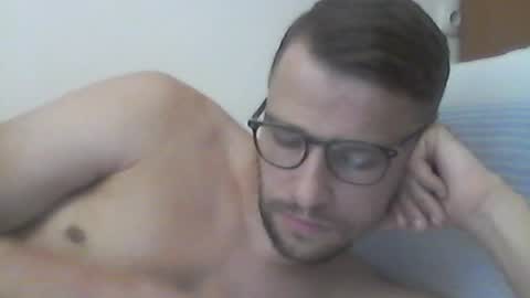 hardboylovemilfmoom online show from July 2026 01:14:02 PM
