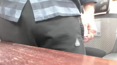 Snapshot of hardbuns chatting on March 2025 06:21:02 PM Brad online show from March 2025 06:21:02 PM