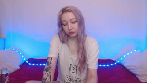 Snapshot of hardcore_x chatting on November 2025 11:04:02 PM Emily online show from November 2025 11:04:02 PM