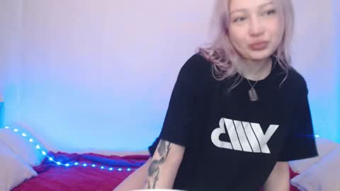 Snapshot of hardcore_x chatting on December 2025 09:42:01 PM Emily online show from December 2025 09:42:01 PM