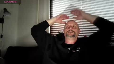 MrLazy online show from July 2026 04:47:01 PM