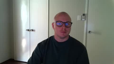 Stand Lee online show from March 2025 02:06:02 AM