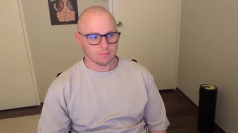 Stand Lee online show from October 2025 08:17:01 PM