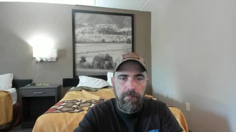 Snapshot of hardworkertn chatting on April 2026 04:57:02 PM hardworkertn online show from April 2026 04:57:02 PM