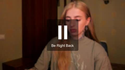 Julia online show from September 2025 05:39:02 AM