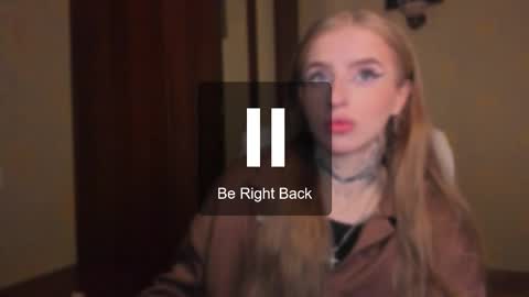 Julia online show from November 2025 05:29:02 AM