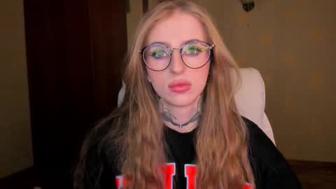 Julia online show from December 2025 05:26:02 AM