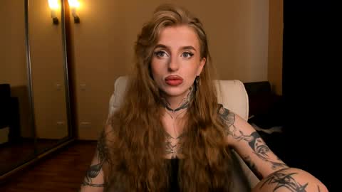 Julia online show from June 2026 05:36:02 AM