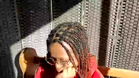 Snapshot of harmonie_marquise chatting on December 2024 07:48:02 PM Harmonie Marquise online show from December 2024 07:48:02 PM