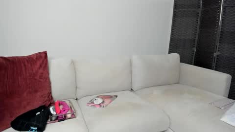 Snapshot of harmonie_marquise chatting on October 2025 01:06:02 AM Harmonie Marquise online show from October 2025 01:06:02 AM