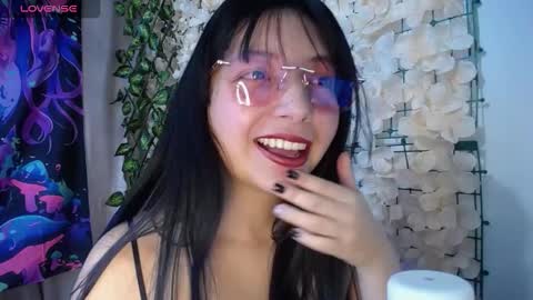 Snapshot of harmonys_couple_ chatting on February 2026 08:50:01 PM Harmonys World online show from February 2026 08:50:01 PM