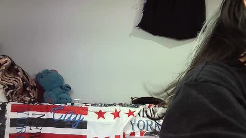 Snapshot of harper_ks chatting on November 2025 01:49:01 AM Harper online show from November 2025 01:49:01 AM