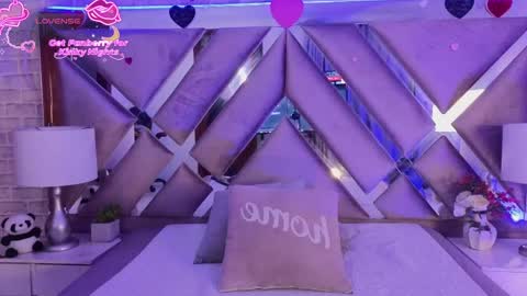 Snapshot of harperwest_ chatting on March 2026 08:36:02 PM Harper online show from March 2026 08:36:02 PM