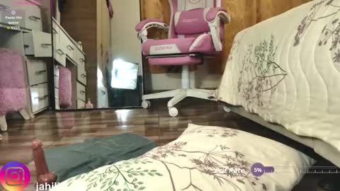 Snapshot of harperzoe chatting on February 2026 02:53:01 AM harperzoe online show from February 2026 02:53:01 AM