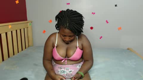 Snapshot of harriegrovin chatting on March 2025 08:46:01 AM Grovin online show from March 2025 08:46:01 AM