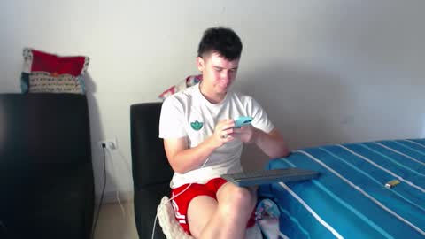 Sebastian online show from November 2025 02:17:01 PM