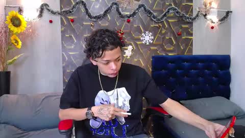 Snapshot of harry_jhonsonn chatting on December 2025 09:22:02 PM Harry online show from December 2025 09:22:02 PM