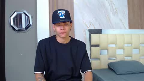 Snapshot of harry_jhonsonn chatting on March 2026 11:00:02 PM Harry online show from March 2026 11:00:02 PM