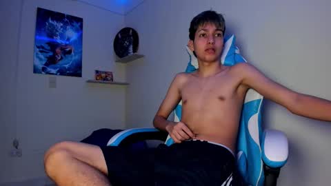 Snapshot of harry_jonshon69 chatting on February 2026 01:29:02 AM harry online show from February 2026 01:29:02 AM