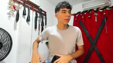 Harry online show from December 2024 07:43:02 PM