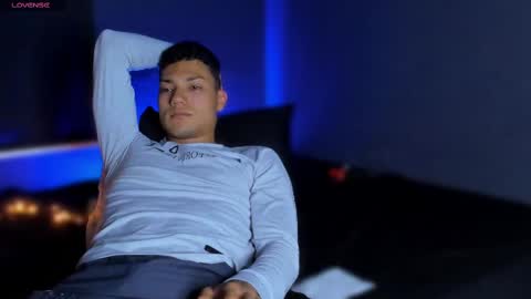 Snapshot of harrydavidsonx chatting on March 2025 08:37:02 PM ... online show from March 2025 08:37:02 PM