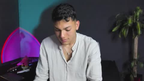 Snapshot of harrydavidsonx chatting on September 2025 11:32:02 PM ... online show from September 2025 11:32:02 PM