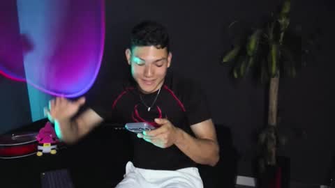 Snapshot of harrydavidsonx chatting on October 2025 02:42:02 AM ... online show from October 2025 02:42:02 AM