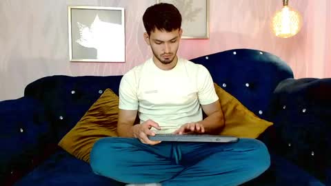 Snapshot of harryfosster chatting on June 2026 06:31:01 PM Harry online show from June 2026 06:31:01 PM