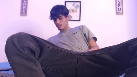 harry thomson online show from March 2025 07:21:02 AM